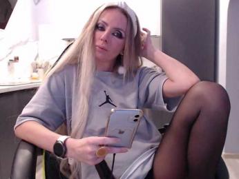 blondalina webcam model stream image