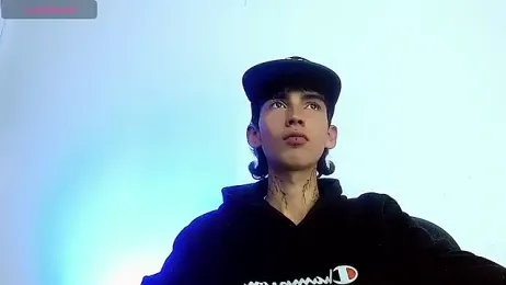 ttimy_x_boy webcam model stream image