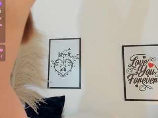 mialourense webcam model stream image