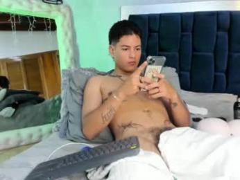 levy_steve webcam model stream image