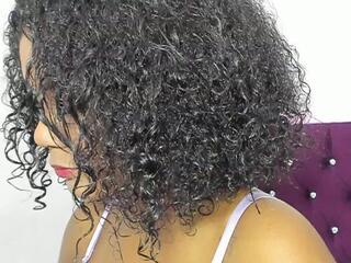 Alison Jamett webcam model stream image