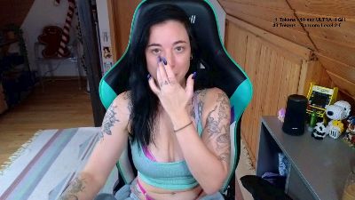 lunaticminx webcam cam4 model stream image