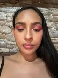 twohornys webcam model stream image