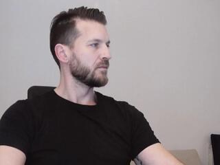 Hadess webcam model stream image