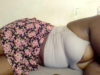 Sexxyblacky webcam bongacams model stream image