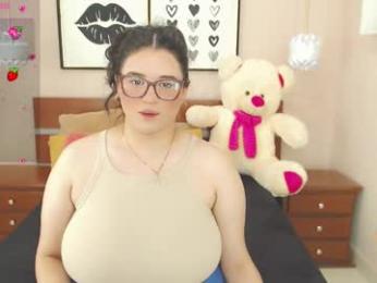beautty_pink webcam model stream image