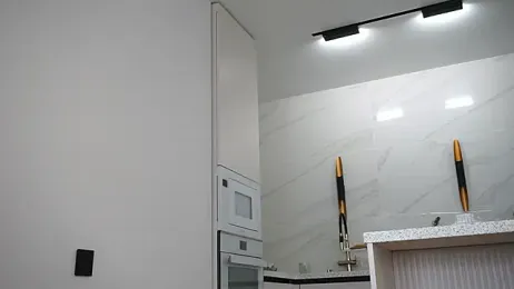 holyhee webcam model stream image