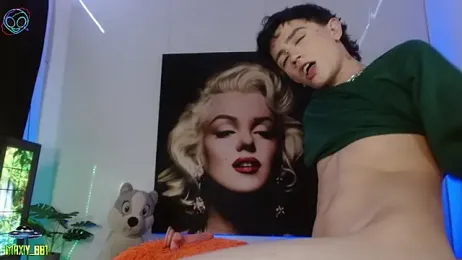 maxiy_001 webcam model stream image