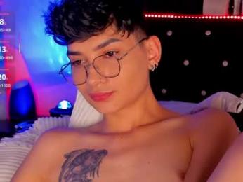 nut_foxx webcam model stream image