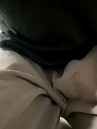 C-4bomb webcam model stream image