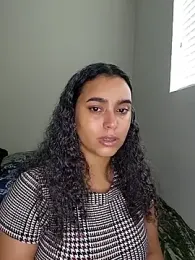 cinnaminnie webcam stripchat model stream image