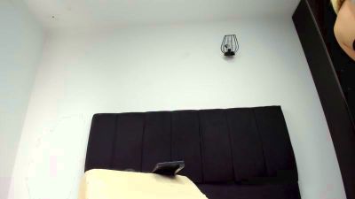 louise_Mikk webcam model stream image