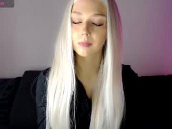 pervyblonde webcam model stream image