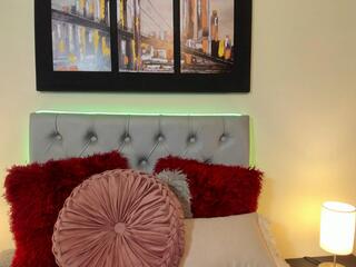 Monika Ortiz webcam model stream image