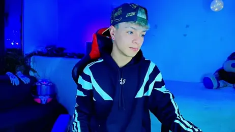 twink_sebas_ webcam model stream image