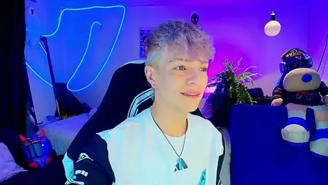 twink_sebas_ webcam model stream image