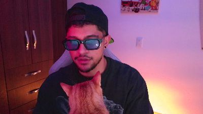 dom_santiago31 webcam cam4 model stream image