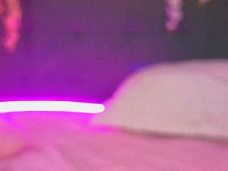 Sarah Drew webcam flirt4free model stream image