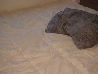 emely1benz webcam model stream image