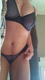 Savannah8888 webcam cam4 model stream image