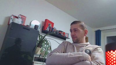 Lienlingsidiot webcam cam4 model stream image