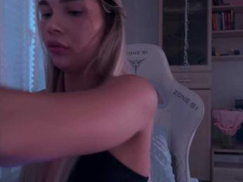 Baby_face webcam bongacams model stream image