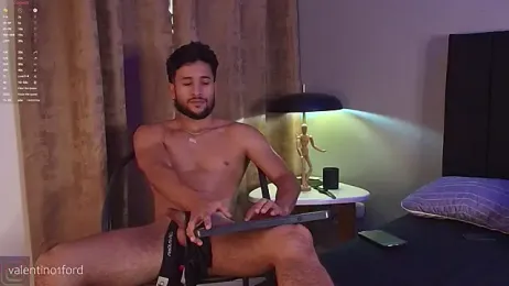 Valentinoford webcam model stream image