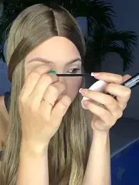 Ary1_ webcam model stream image