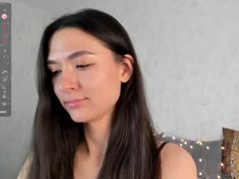 naomi_tara webcam model stream image