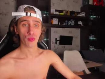 esthetics_boys webcam model stream image