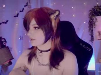 vronnier webcam chaturbate model stream image