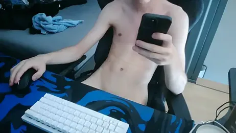 Theo19cmgerman webcam model stream image