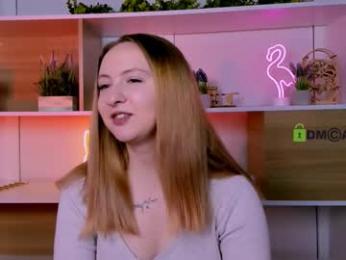 mila_glow webcam model stream image