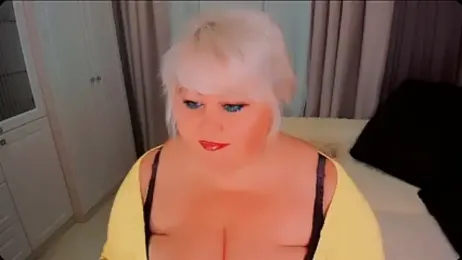 BIGTITSBBW webcam model stream image