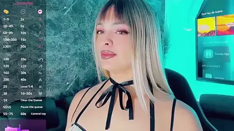 Emmaa_Saenz_ webcam model stream image