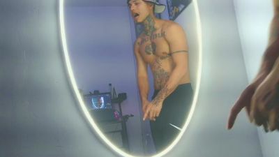 Skartoliver webcam cam4 model stream image