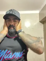 Lyon_vach webcam stripchat model stream image