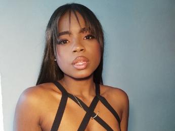 LindaBree webcam model stream image