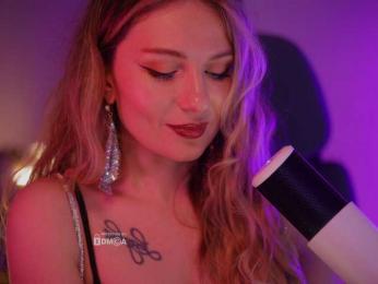 D_i_aM webcam bongacams model stream image