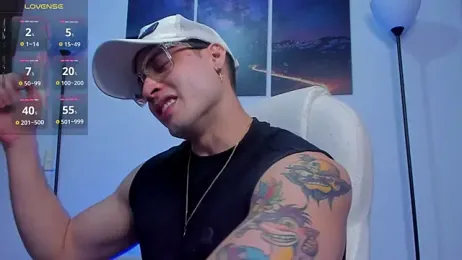 matt_saill webcam stripchat model stream image