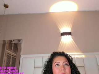 ashleyy-23 webcam model stream image