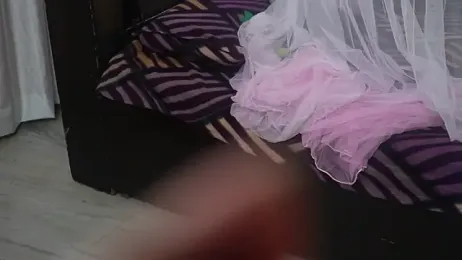 -AyeshaSinghania- webcam model stream image