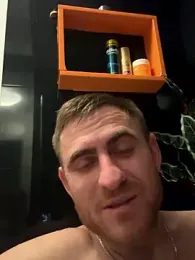 GOOPYlove webcam stripchat model stream image