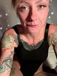 haileyhope_ webcam model stream image