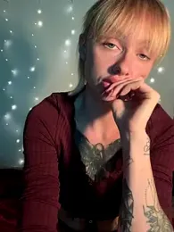 haileyhope_ webcam model stream image