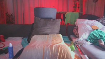 breed_me_pls webcam model stream image