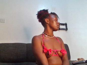sweet-ebony webcam bongacams model stream image