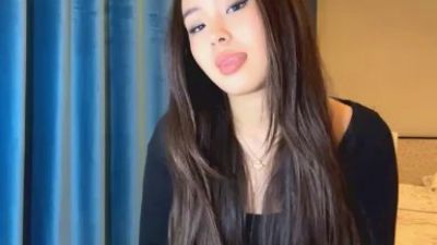 LoreanSandoral webcam model stream image