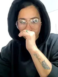 Sweet__Nurse1 webcam model stream image