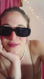 Bebitaa webcam model stream image